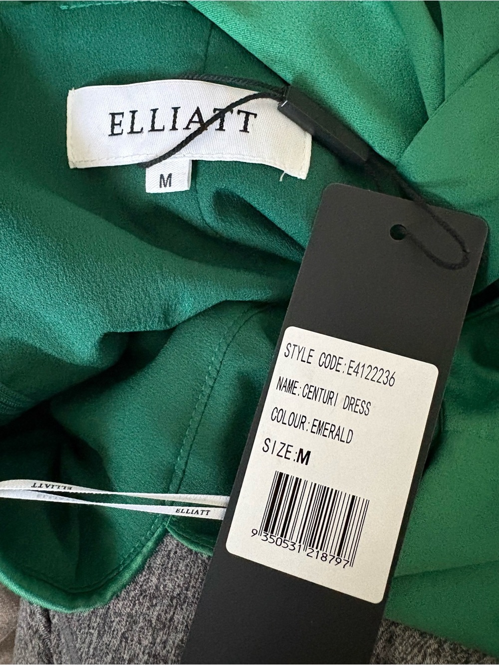 Elliatt Centuri Dress | Emerald Green | Halter, Asymmetrical, Backless - Picture 10 of 11